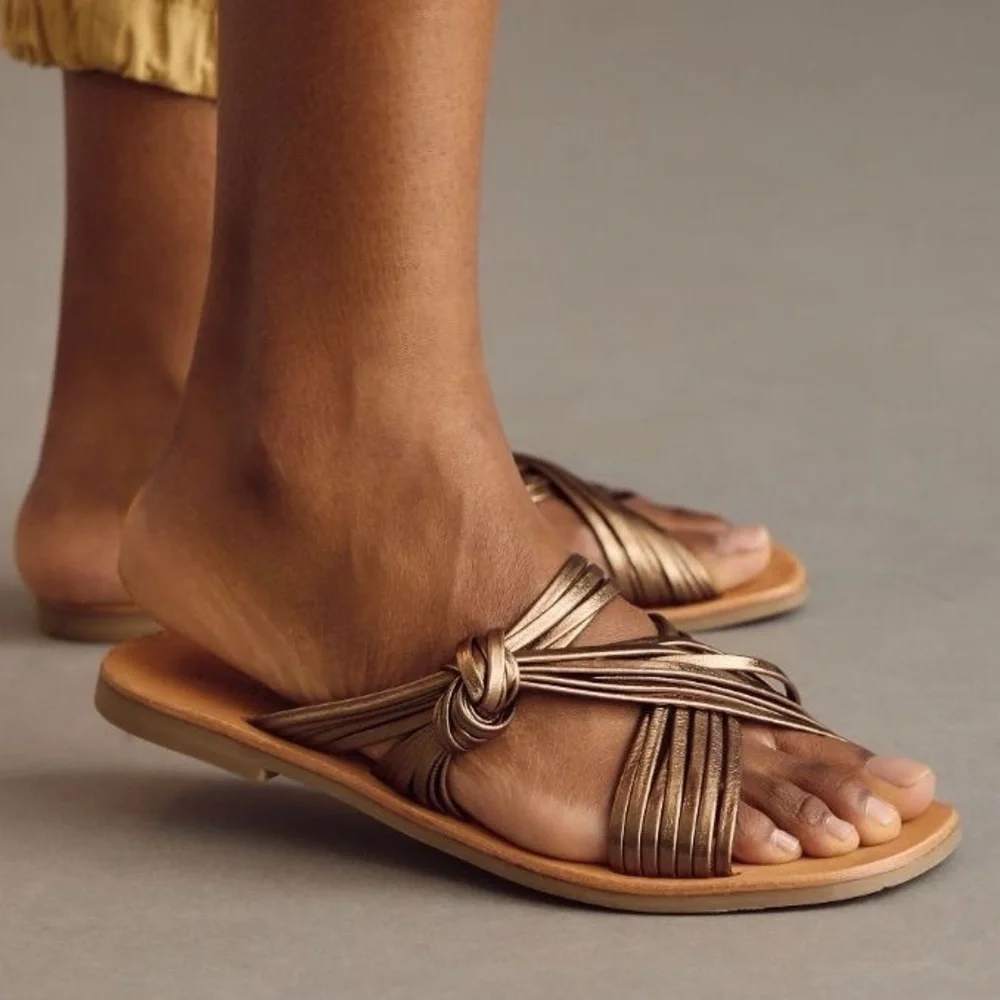 MATISSE ANTHROPOLOGIE Mystic Metallic Bronze Strappy Knot Leather Sandals - Picture 2 of 5